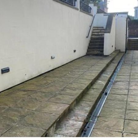 Easby Breakaways - **Modern Apartment 5 Mins From South Bay, Scarborough** Exterior foto